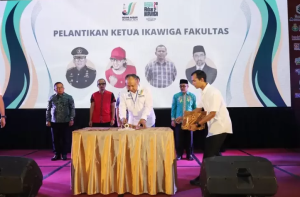 Ikawiga Gelar Pelantikan Ketua Fakultas dan Reuni Akbar Lintas Angkatan Artikel ini telah diterbitkan di halaman SINDOnews.com pada Minggu, 30 Juni 2024 - 13:02 WIB oleh Krina Sembiring dengan judul "Ikawiga Gelar Pelantikan Ketua Fakultas dan Reuni Akbar Lintas Angkatan"